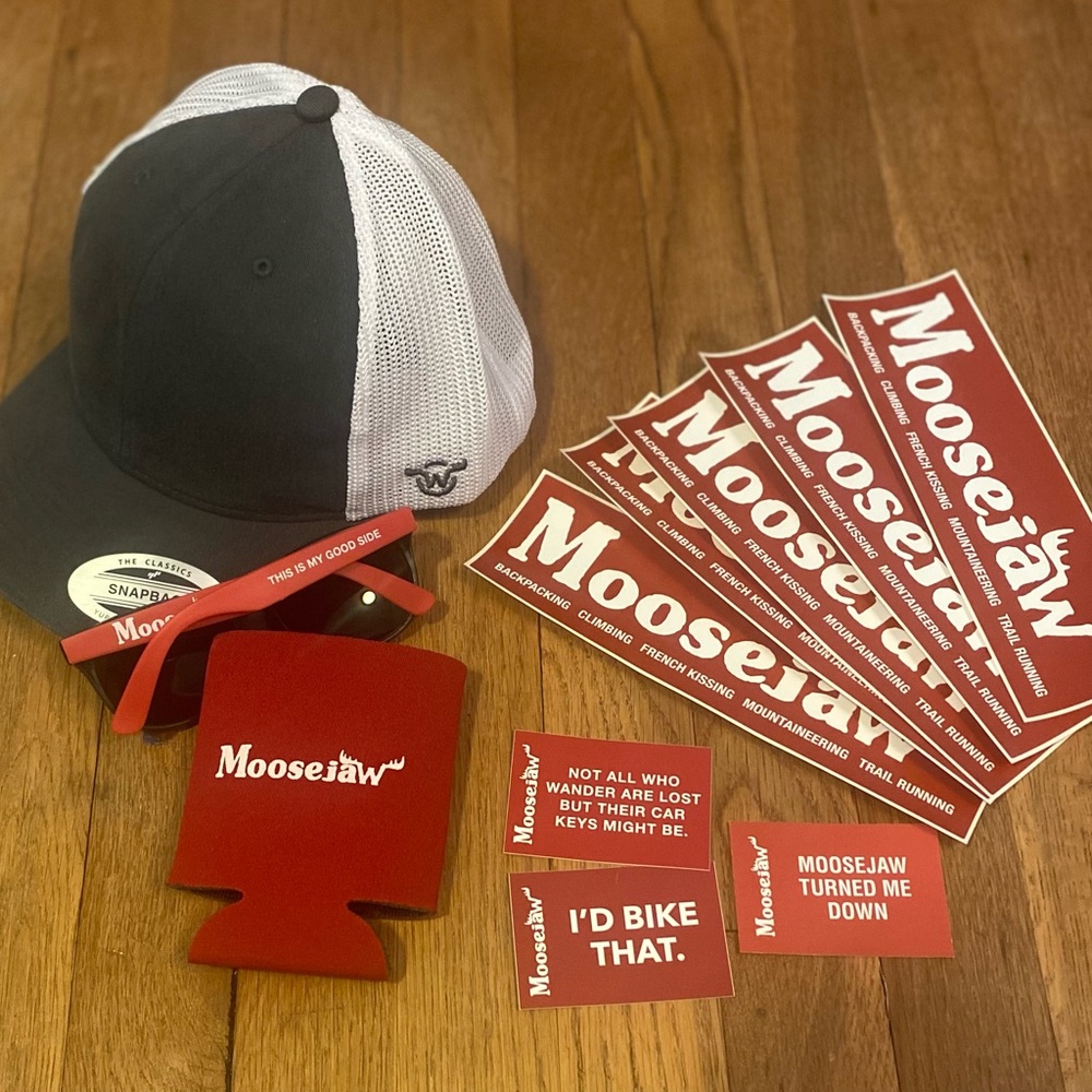 Moosejaw Mountaineering Unisex Accessories Bundle Limited Edition